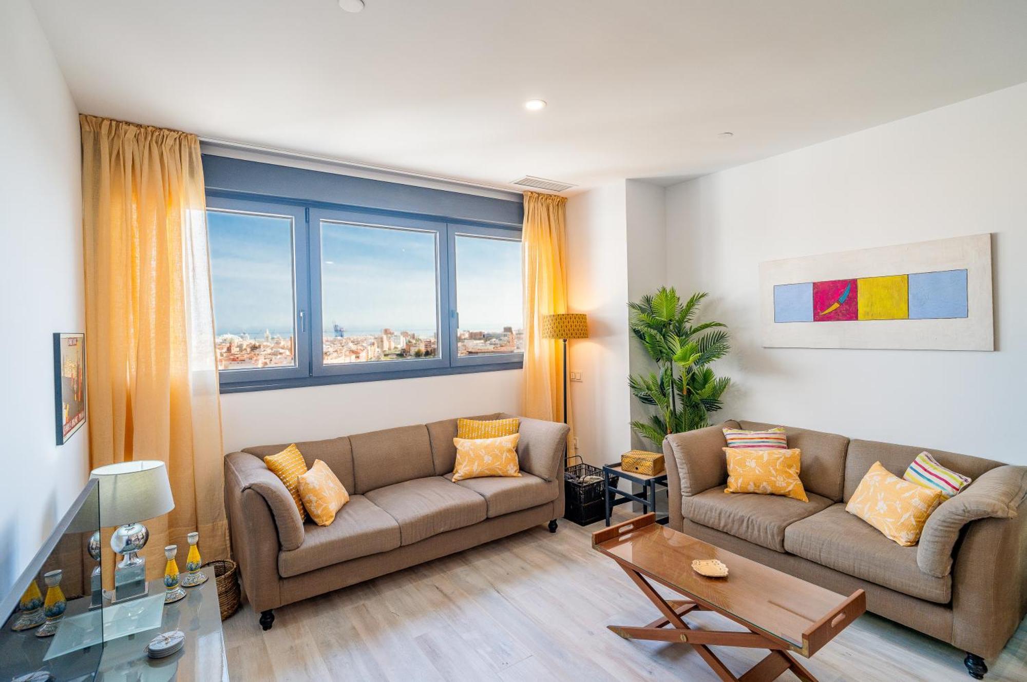 Malaga Tower View Apartment Exterior photo